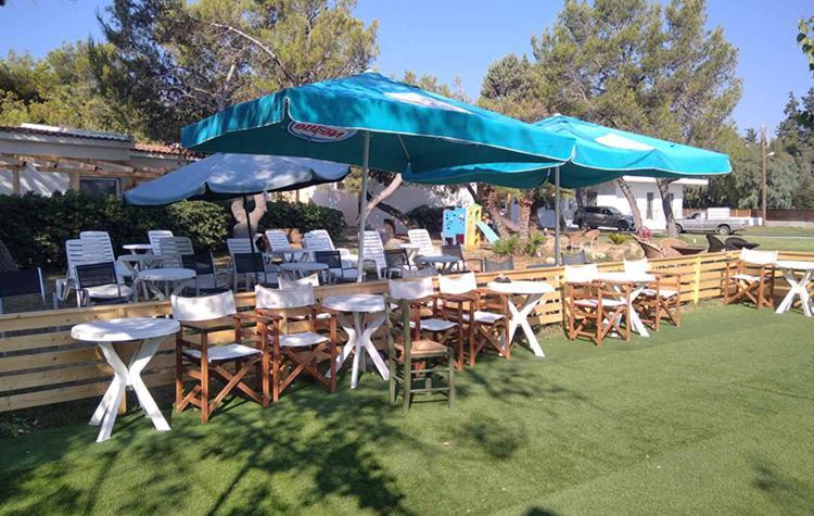 ホテルMarzi Beach And Bungalows Kokkónion エクステリア 写真