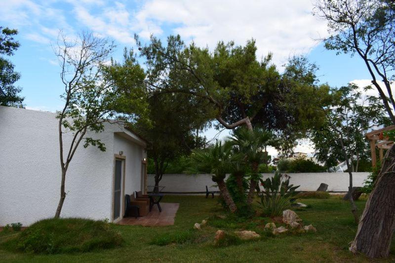 ホテルMarzi Beach And Bungalows Kokkónion エクステリア 写真