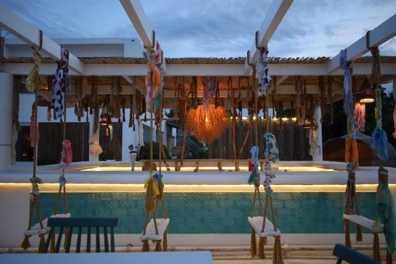 ホテルMarzi Beach And Bungalows Kokkónion エクステリア 写真
