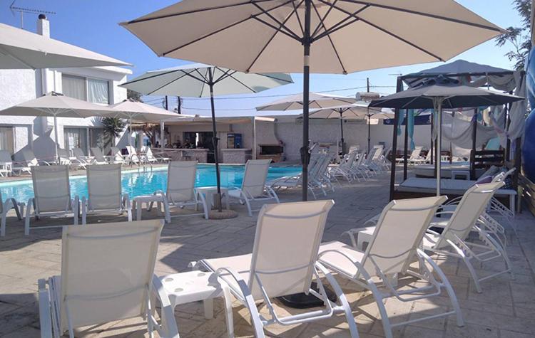 ホテルMarzi Beach And Bungalows Kokkónion エクステリア 写真