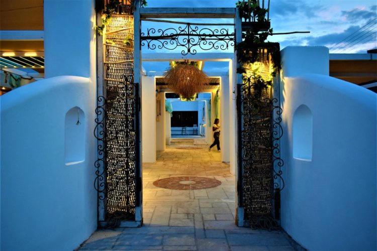 ホテルMarzi Beach And Bungalows Kokkónion エクステリア 写真