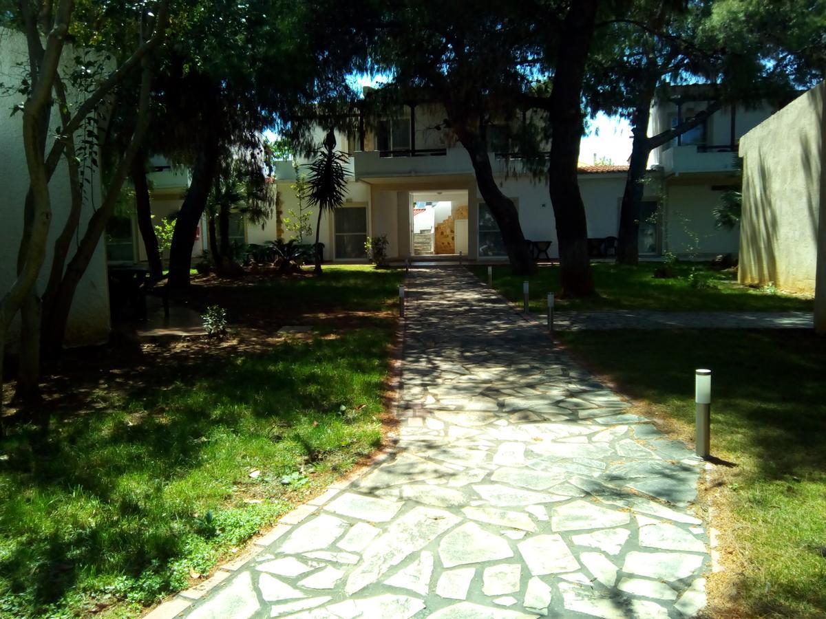 ホテルMarzi Beach And Bungalows Kokkónion エクステリア 写真