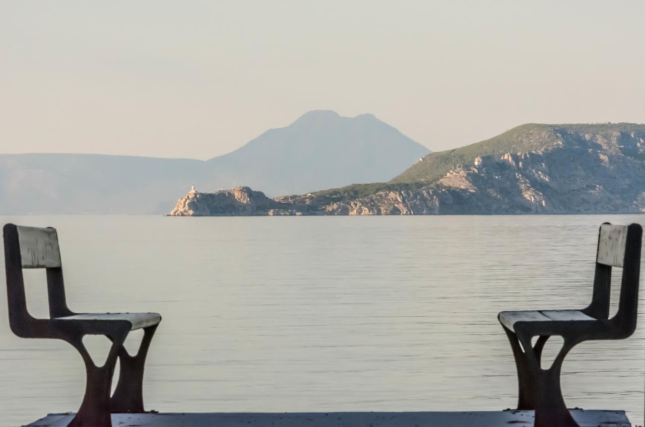 ホテルMarzi Beach And Bungalows Kokkónion エクステリア 写真