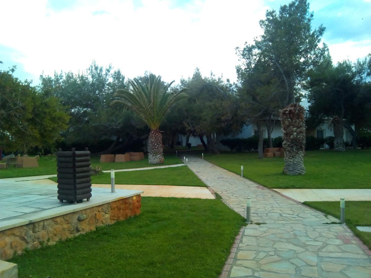 ホテルMarzi Beach And Bungalows Kokkónion エクステリア 写真